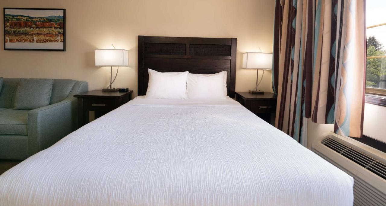 Prestige Rocky Mountain Resort Cranbrook, Worldhotels Crafted Eksteriør bilde